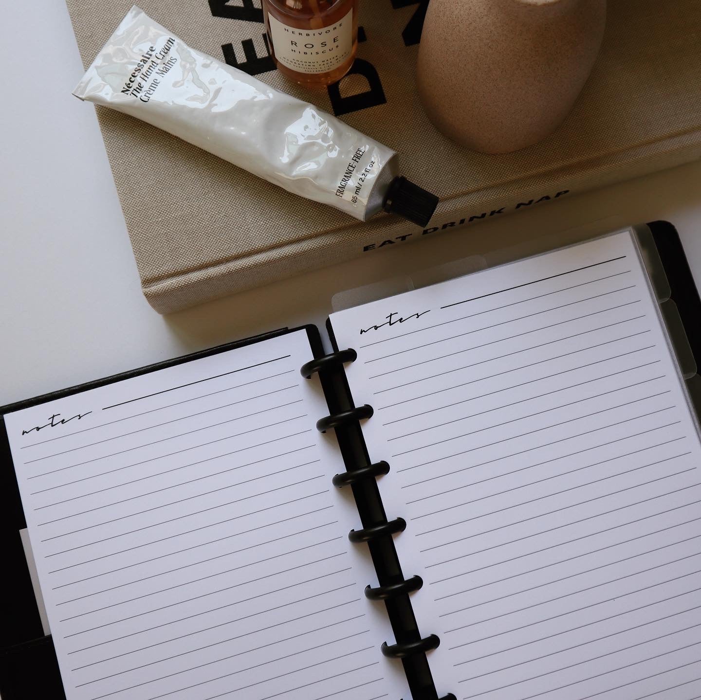 Notes Notepaper | Classic image 1