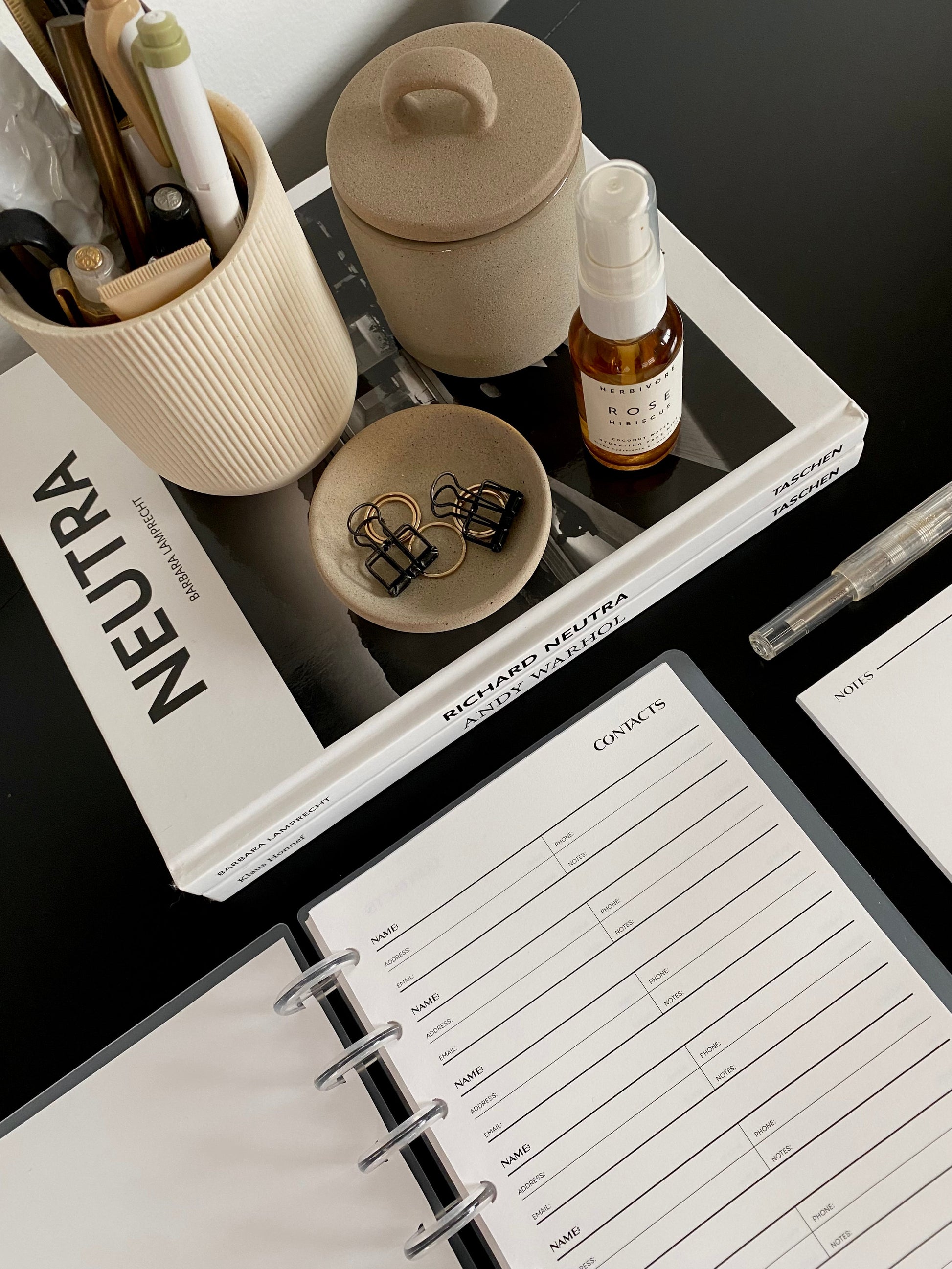 The Contacts Tracker | No.2 image 11