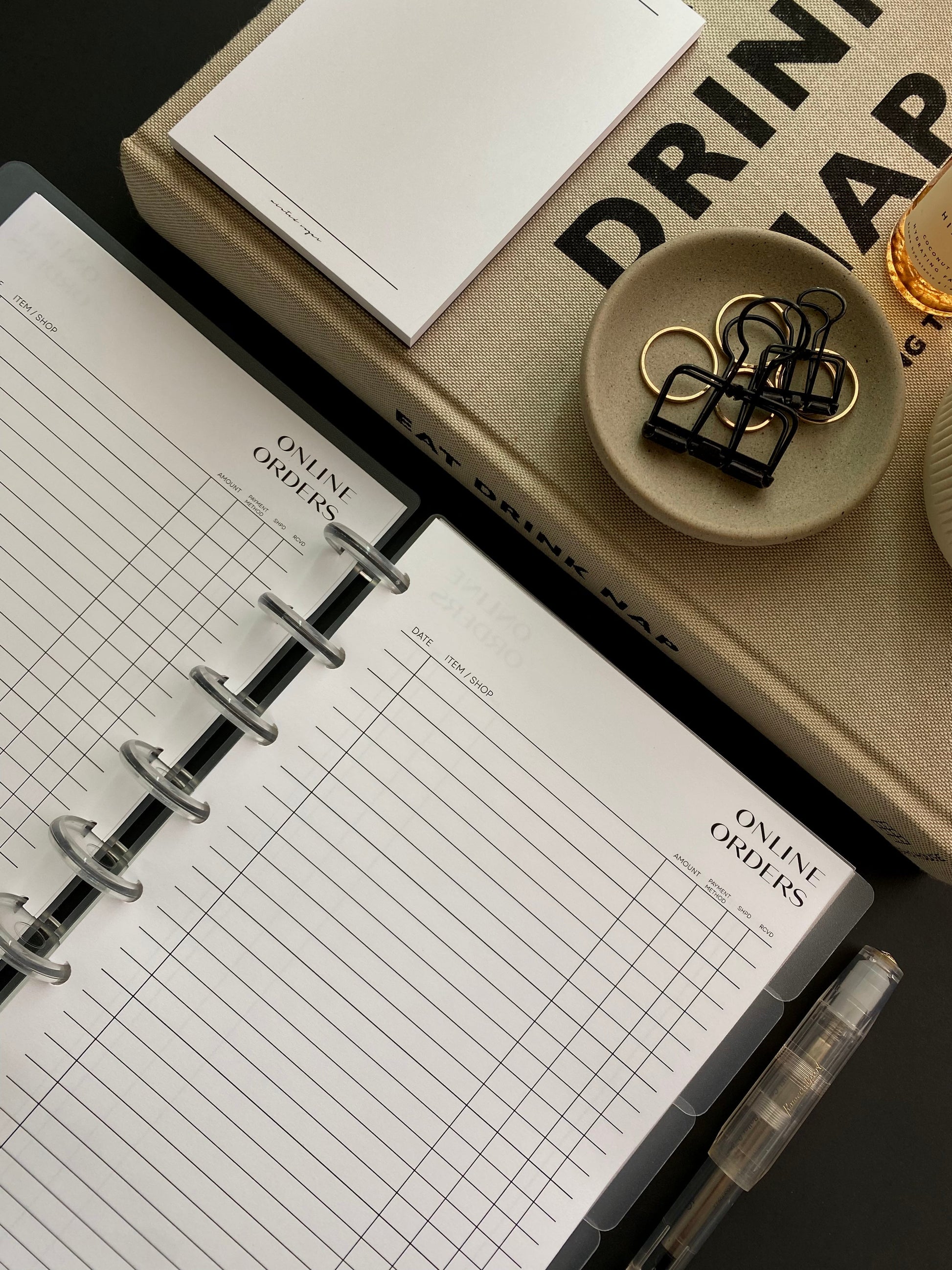 The Online Orders Tracker | No.2 image 1