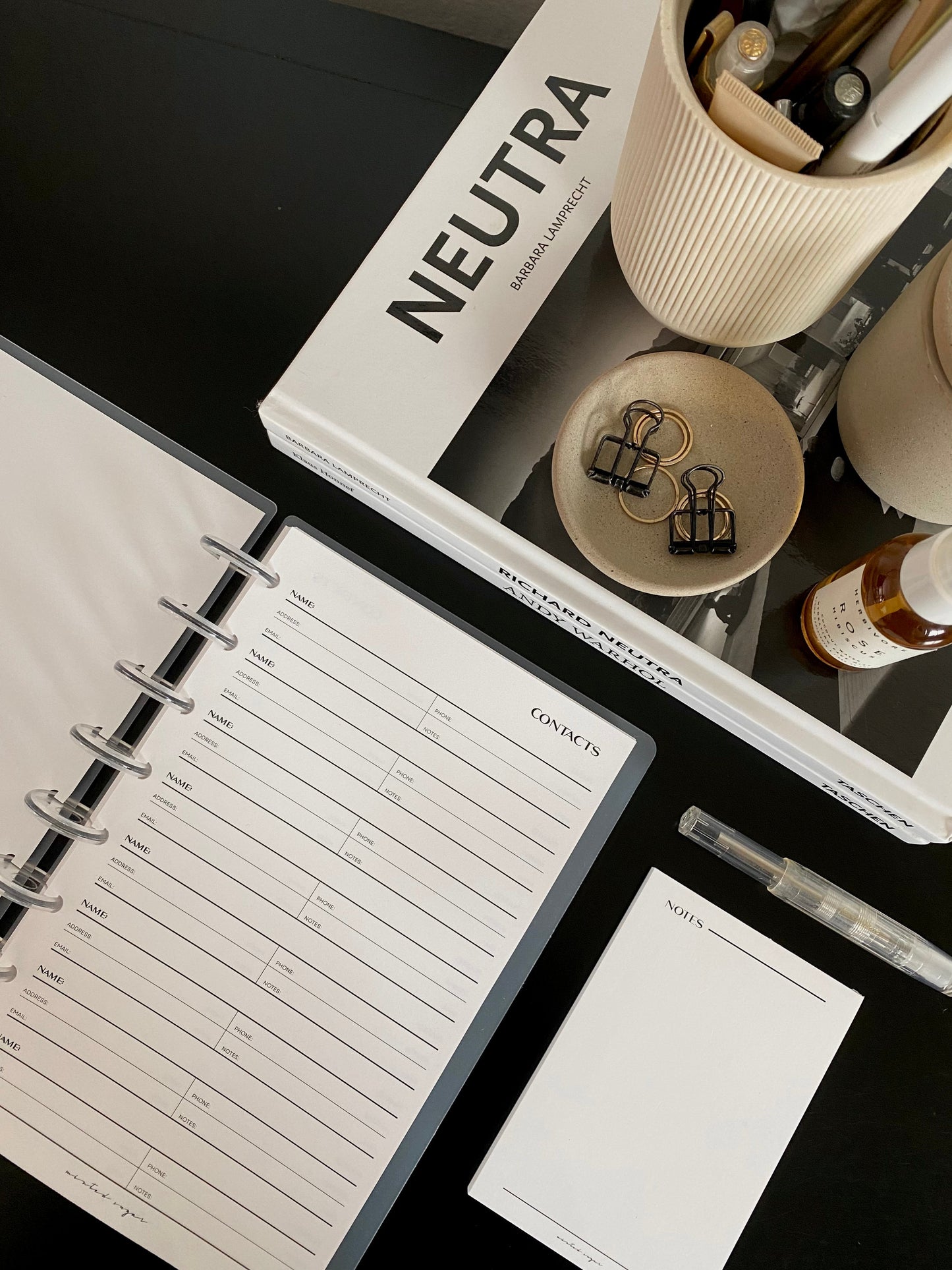 The Contacts Tracker | No.2 image 9