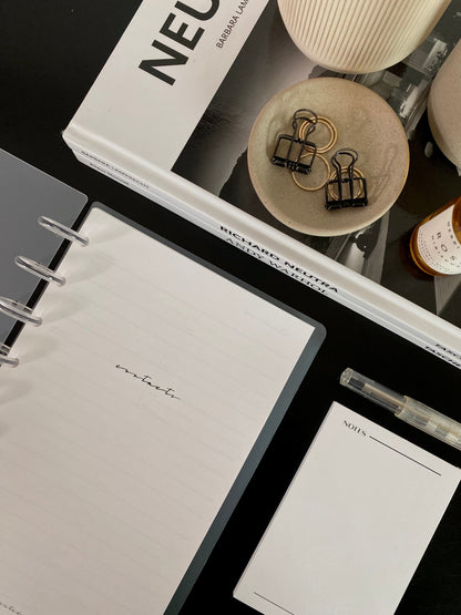 The Contacts Tracker | Classic image 1