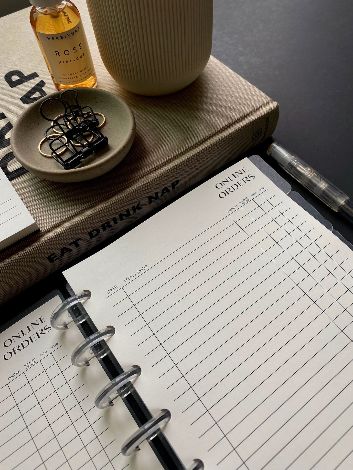 The Online Orders Tracker | No.2 image 3