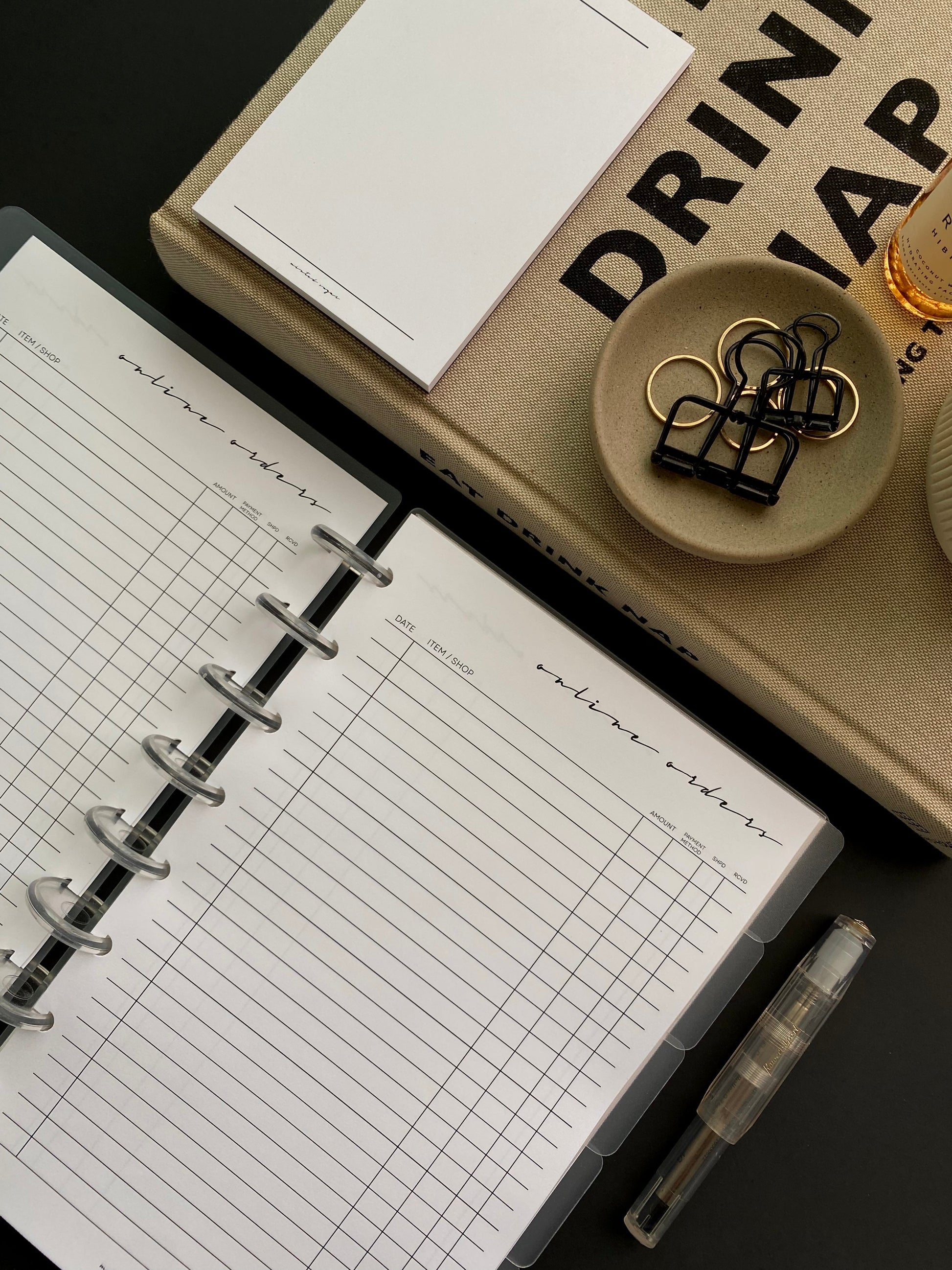 The Online Orders Tracker | Classic image 1