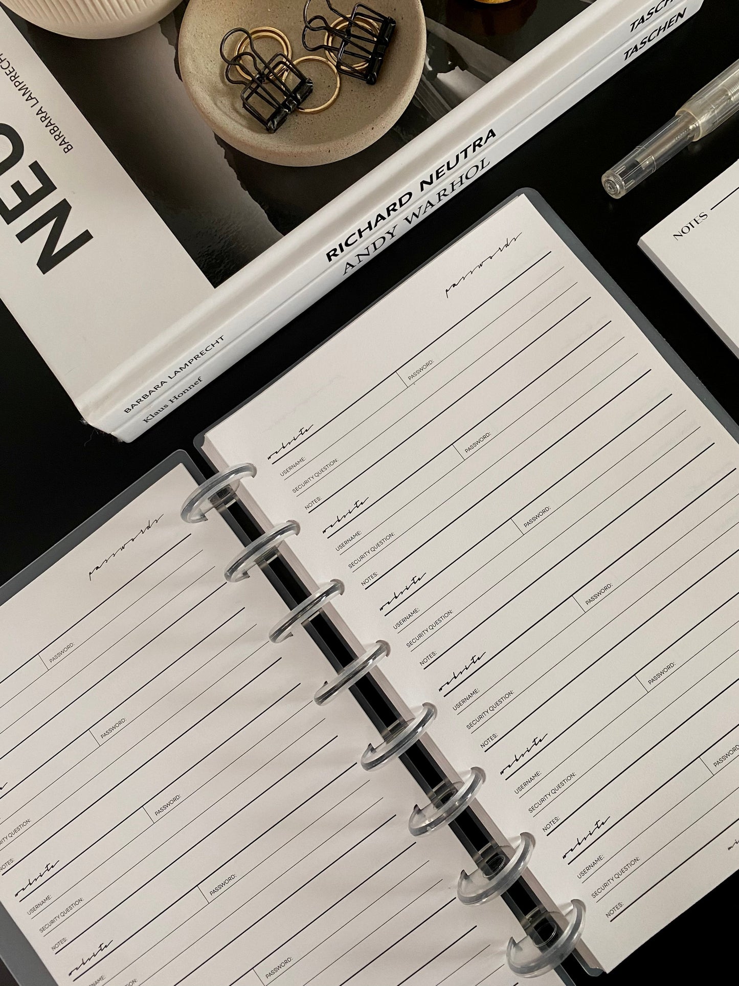 The Passwords Tracker | Classic image 2