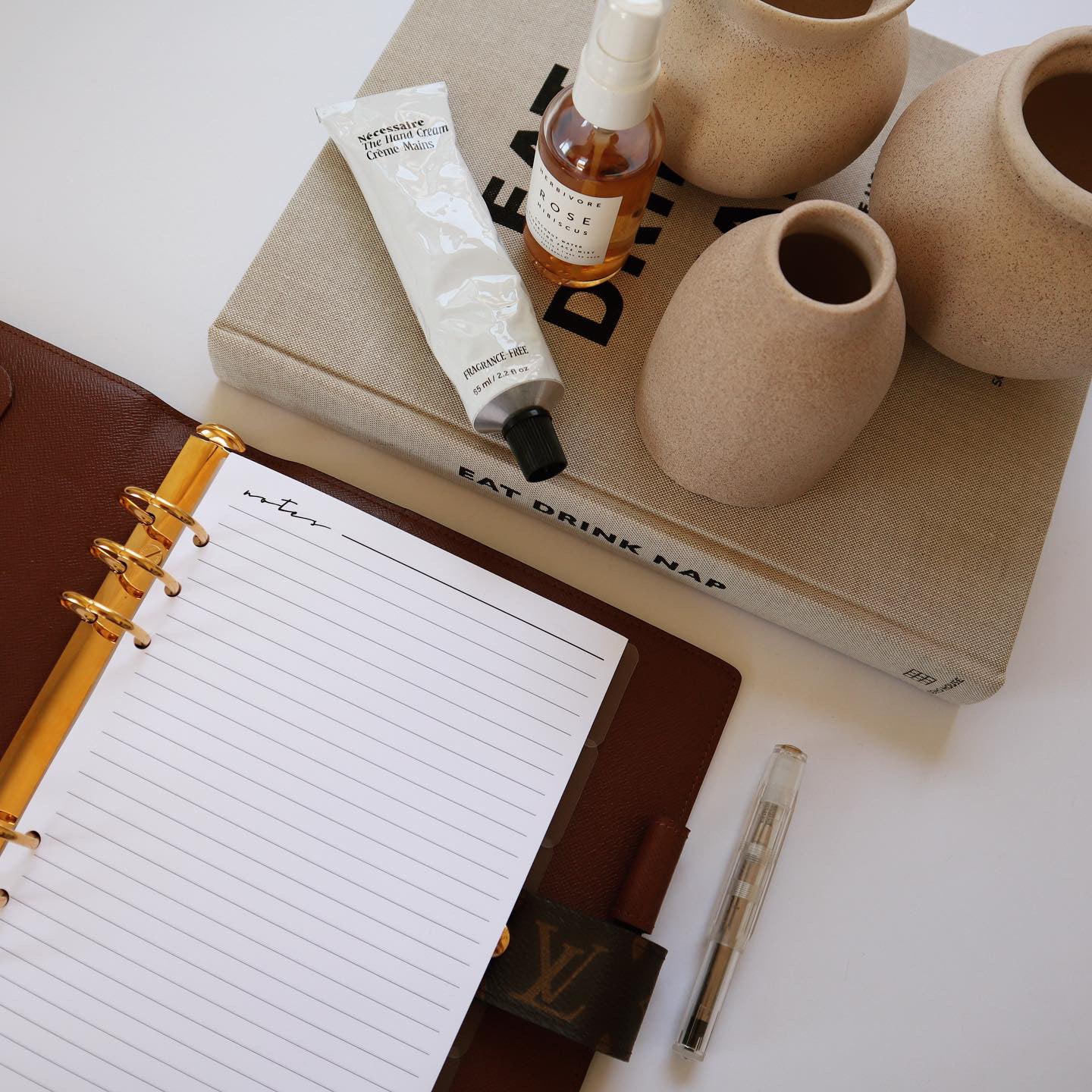 Notes Notepaper | Classic image 3