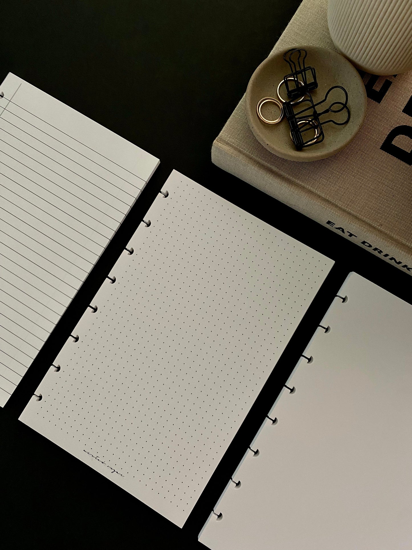 The Essentials Notepaper Set image 1