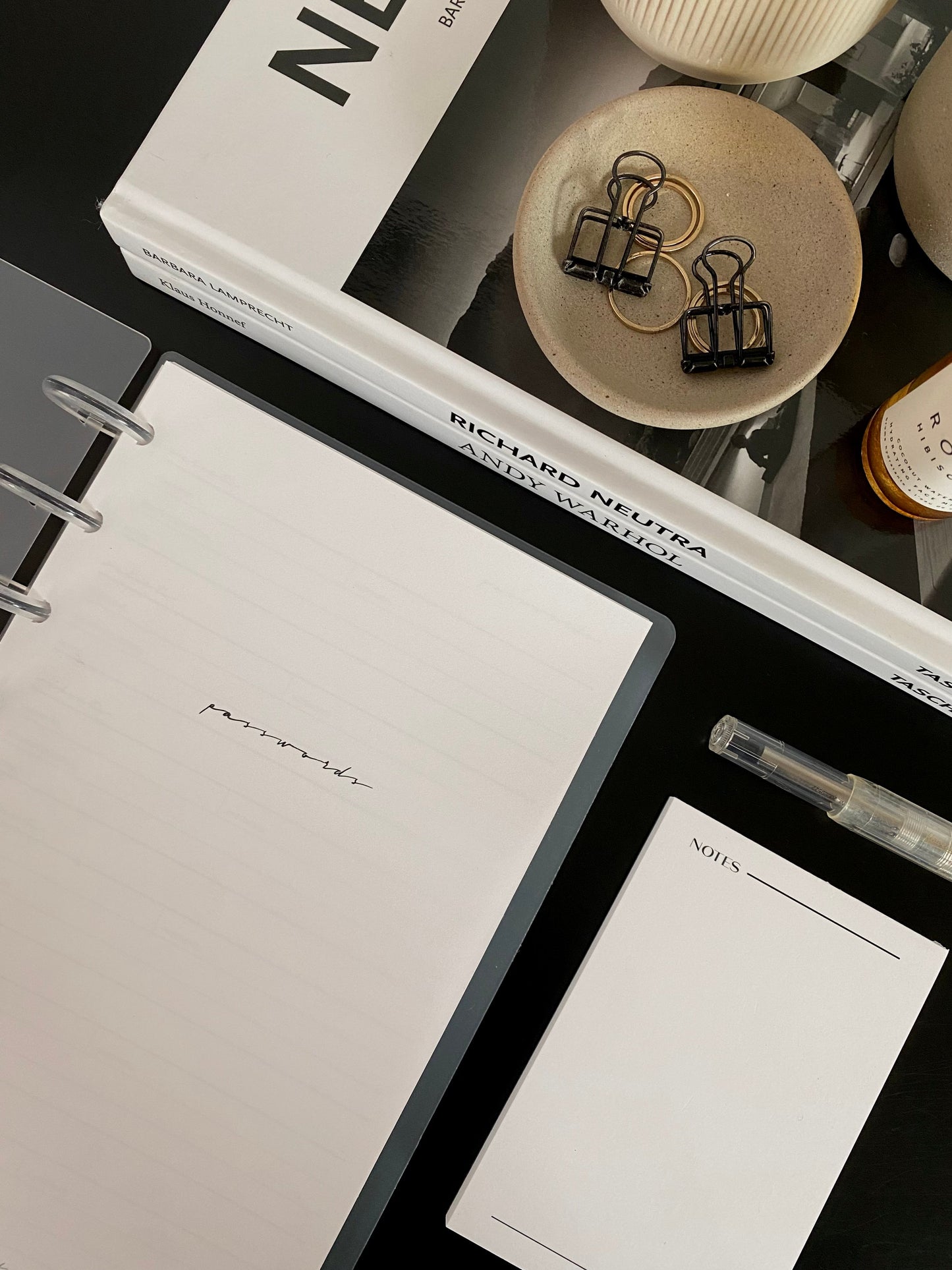 The Passwords Tracker | Classic image 1