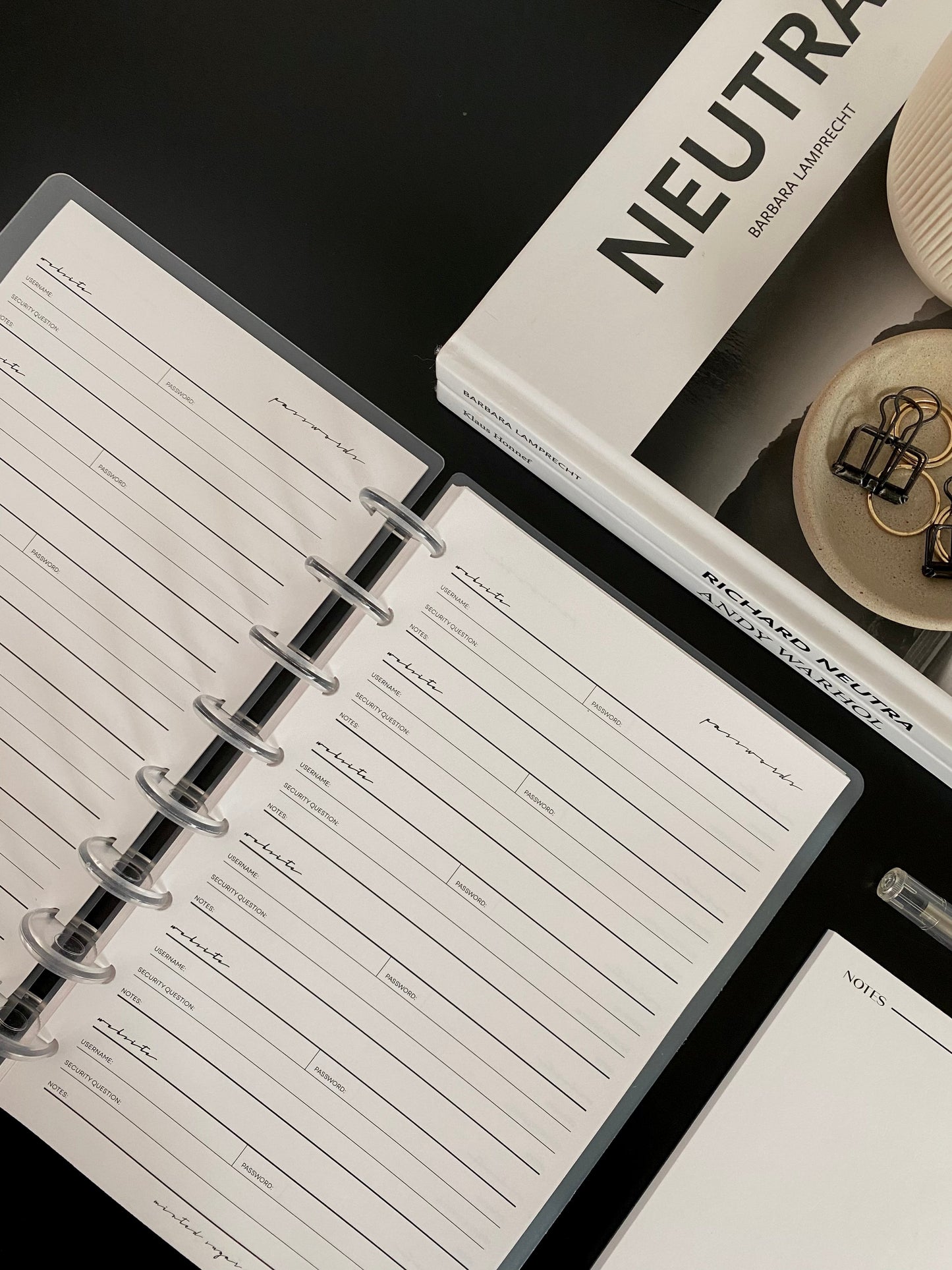 The Passwords Tracker | Classic image 6