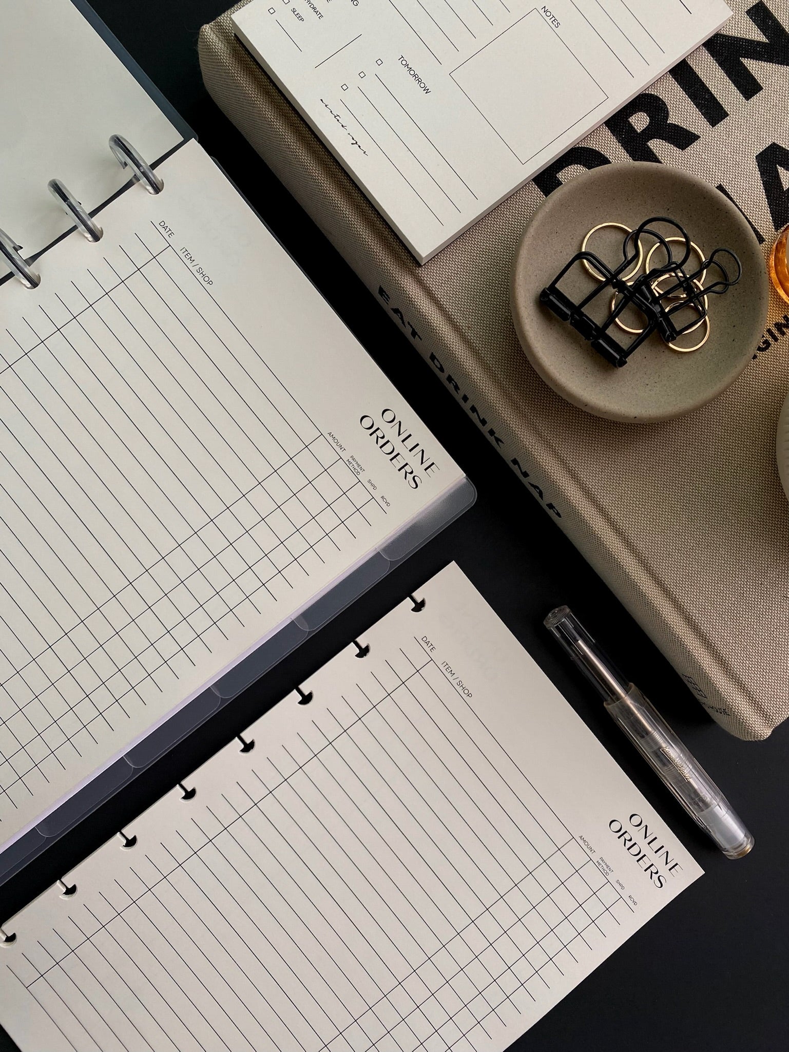 The Online Orders Tracker | No.2 image 4