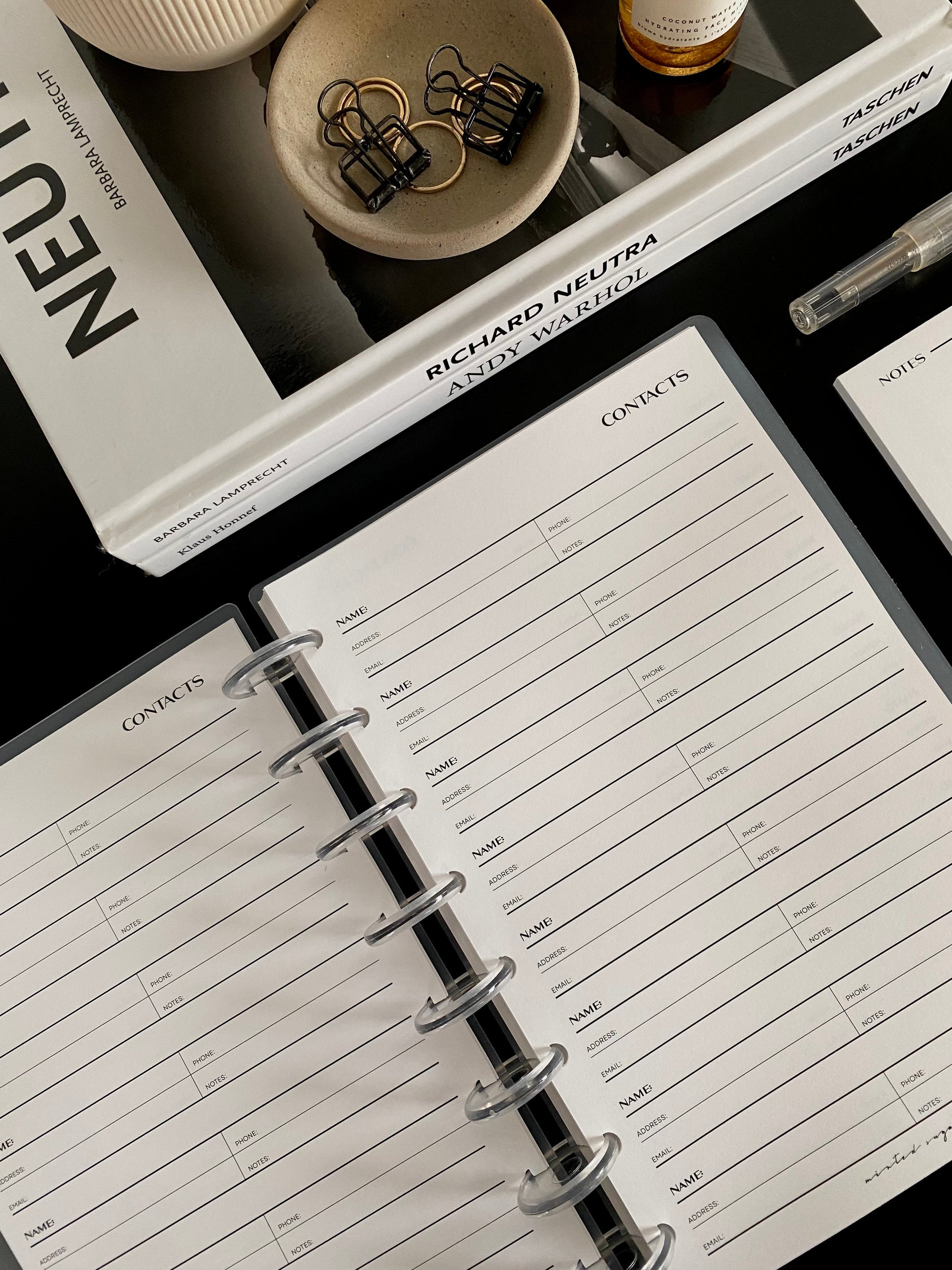 The Contacts Tracker | No.2 image 3